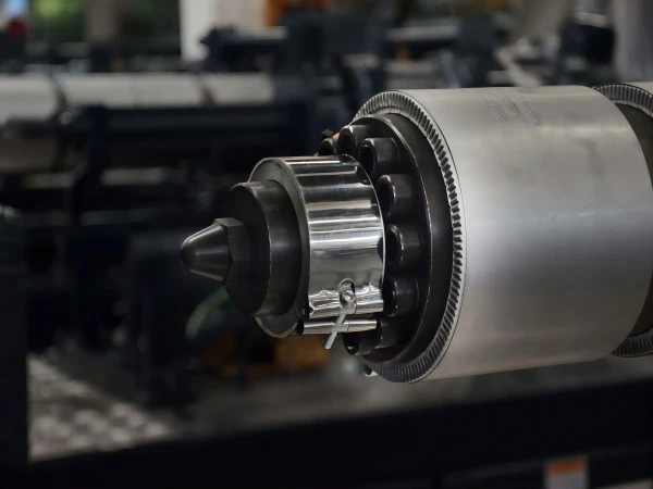 Excellent screw and barrel
