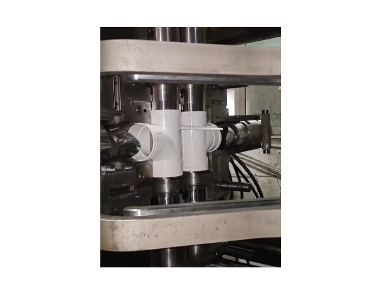 PVC Injection Process